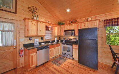 Whispering Creek cabin in Gatlinburg | Elk Springs Resort